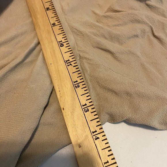 J Jill Women L Crop Pull On Pant Beige Crinkle Elastic Stretch Waist Lightweight - Picture 8 of 10